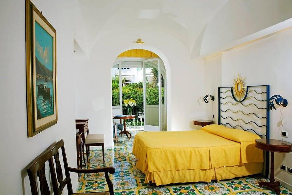 Albergo Gatto Bianco Capri Exterior photo